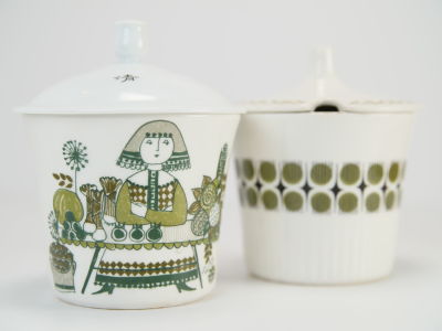 2 serveing dishes from Figgjo Norway. For sugar/ milk. signed.