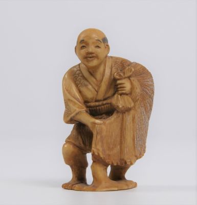 Ivory Netsuke . 5 cm, signed