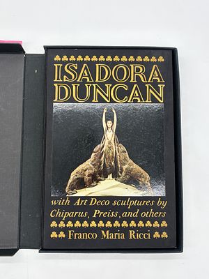 איזדורה דאנקן - פסלי אר דקו - ספר מפואר . Isadora Duncan: with Art Deco Sculptures by Chiparus 