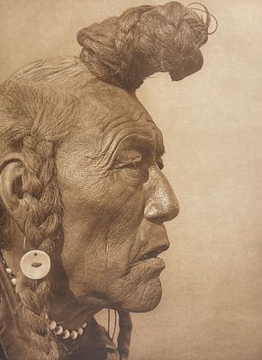 Edward Curtis, Folio - Bear Bull Blackfoot. Curtis's description of the image: The plate 