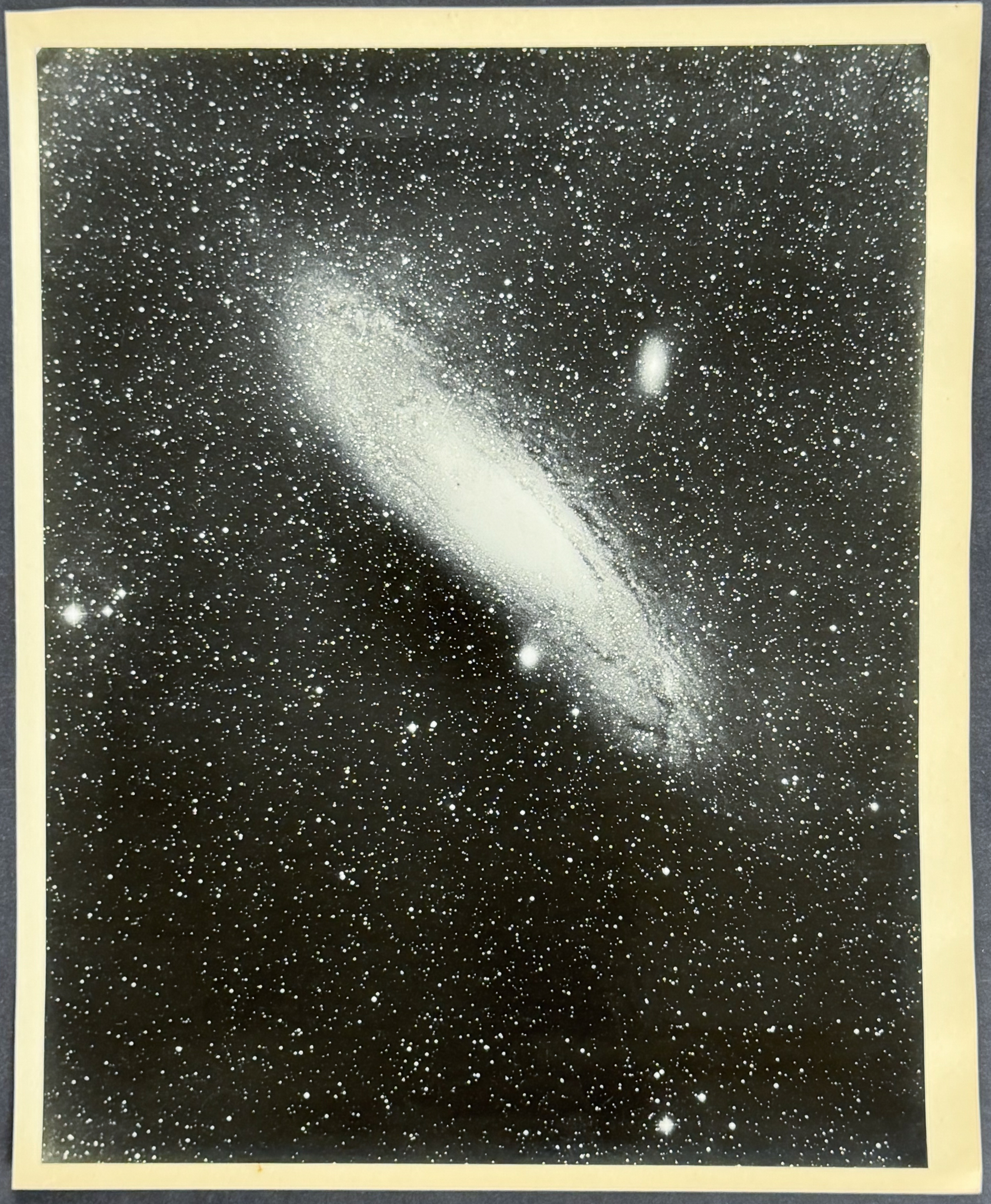Fessenkov & Rozhovsky - Pair of Gasous Dust Nebulae Photographs