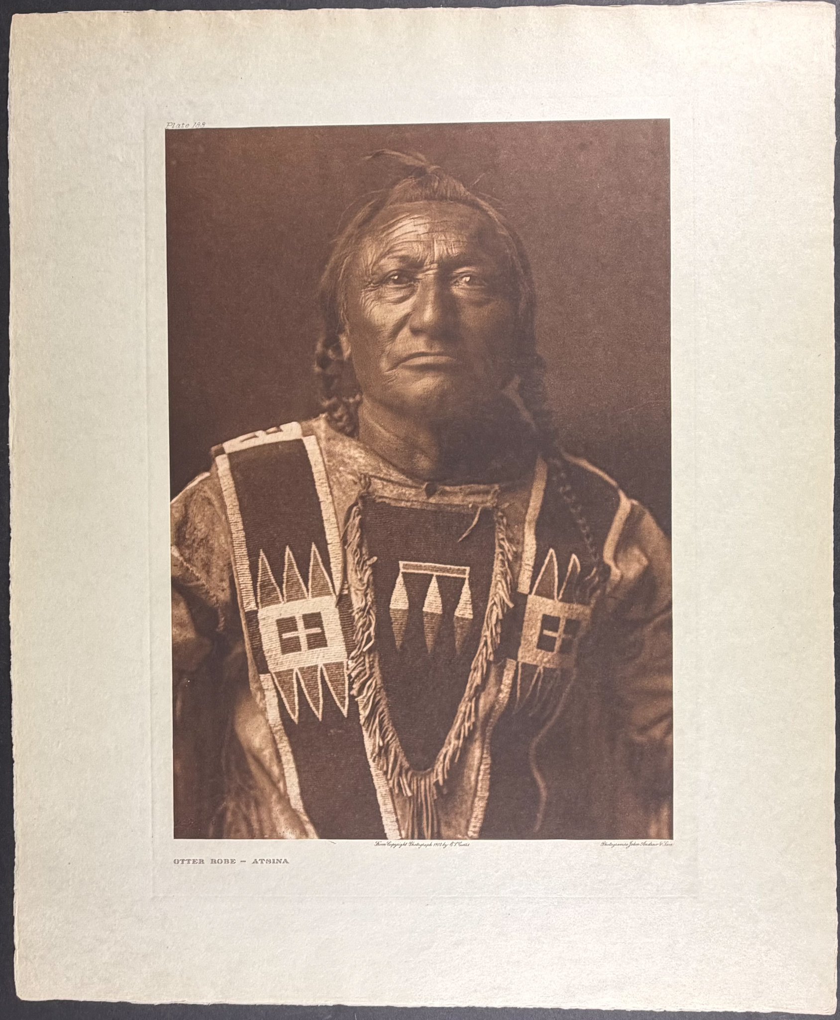 Edward Curtis, Folio - Otter Robe - Atsina
