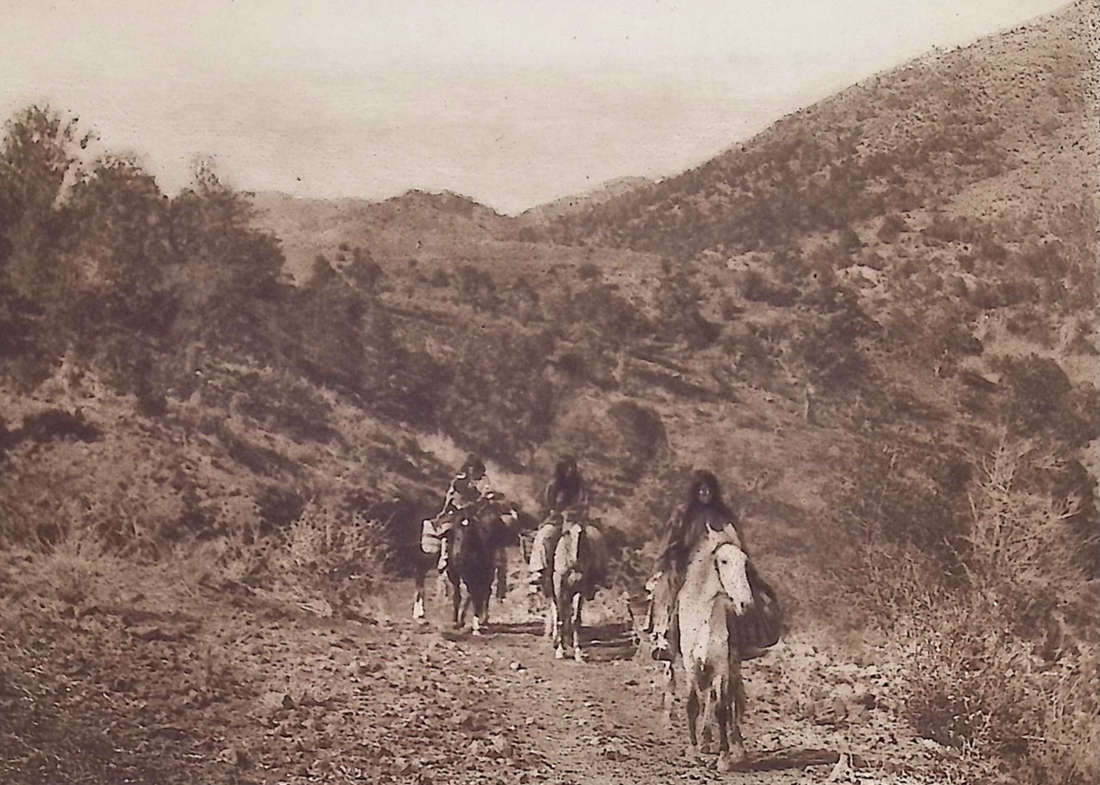 Edward Curtis - White River Valley - Apache