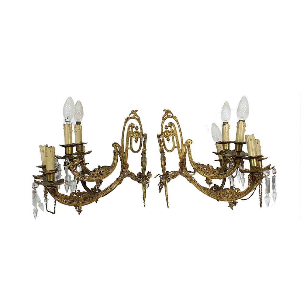 LOTTO COMPOSTO DA - LOTTO COMPOSTO DA 4 applique a 5 fiamme in bronzo cesellato e dorato Sicilia 