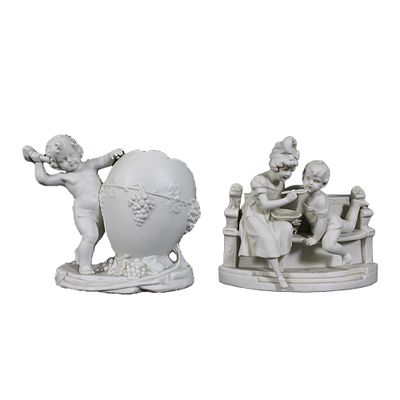 LOTTO OGGETTI VARI - LOTTO COMPOSTO DA 2 gruppi in biscuit Francia primi 900 h cm 16 x 17 x 9 - h 