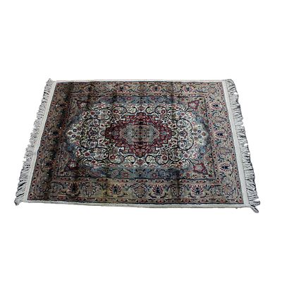 TAPPETO PERSIANO - TAPPETO PERSIANO a medaglione centrale, lana su cotone, annodato a mano campo e 