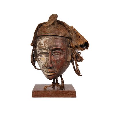 MASCHERA N-DUNGA - MASCHERA N-DUNGA della societ&agrave; iniziatica Bakhama dei Bakongo in legno 