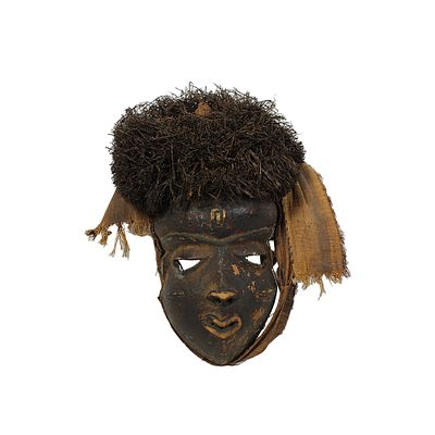 MASCHERA FACCIALE FEMMINILE KAMBANDA - MASCHERA FACCIALE FEMMINILE KAMBANDA etnia Ba pende 