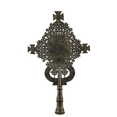 CROCE DA PROCESSIONE AMHARA - CROCE DA PROCESSIONE AMHARA in argento. In Etiopia ogni chiesa 