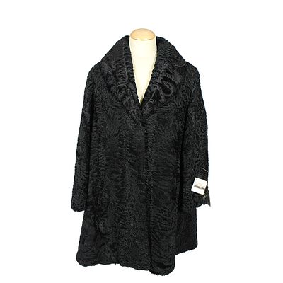 CAPPOTTO IN PELLICCIA DI PERSIANER NERO - CAPPOTTO IN PELLICCIA DI PERSIANER NERO con collo a 