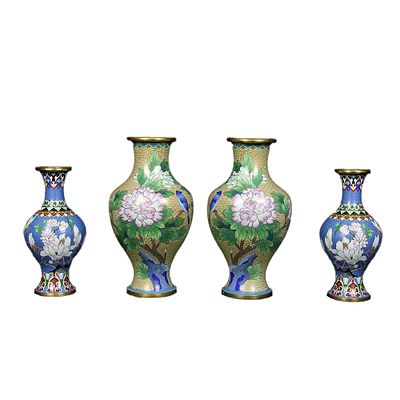 QUATTRO VASI - QUATTRO VASI in cloisonne manifattura orientale XX secolo h cm 26 x 14 - h cm 21,5 x 10
