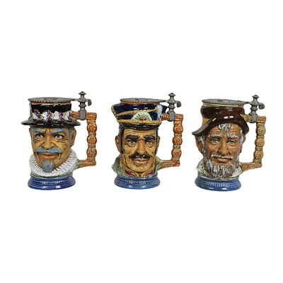 LOTTO COMPOSTO DA OGGETTI VARI - LOTTO COMPOSTO DA 3 boccali da birra in ceramica dipinta 