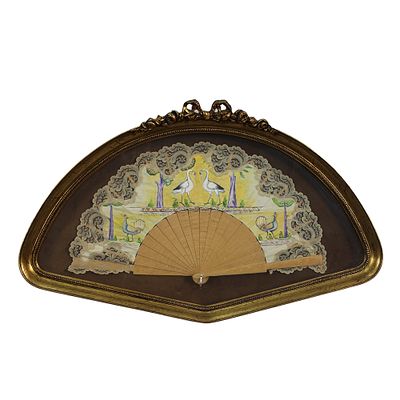 VENTAGLIO - VENTAGLIO con pav&eacute; in tessuto dipinto raffiguranti volatili e merletti con 