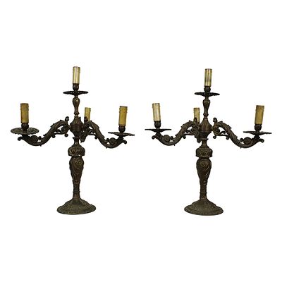 COPPIA DI CANDELABRI - COPPIA DI CANDELABRI in ottone a quattro luci maestranze siciliane XX 
