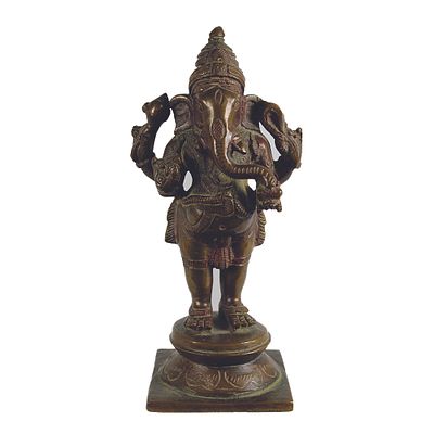 STATUETTA VOTIVA - STATUETTA VOTIVA in bronzo raffigurante divinit&agrave;. Delhi India h cm 15 x 