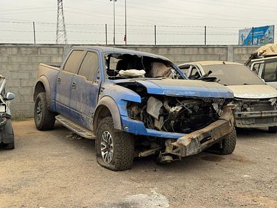 Ford Raptor F150. . Transmission: Autom&aacute;tico
Engine: Gasolina.
Localiza&ccedil;&atilde;o: Est&aacute;dio 11 de 