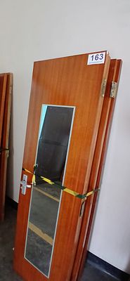 Porta de madeira maci&ccedil;a. 60&times;2,30 m — 4 unidades