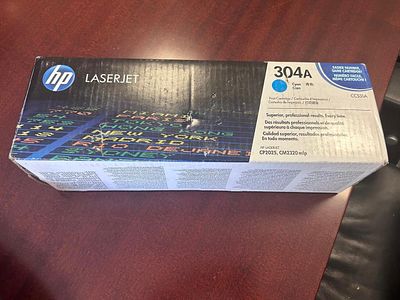 Toner 304A AZUL. Uma (1) unidade
