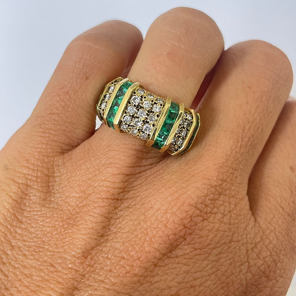 TROYA | Vintage jewelry in like-new condition from closed pawn shops — gold jewelry, GIA diamonds, and premium gemstones at the lowest starting prices!