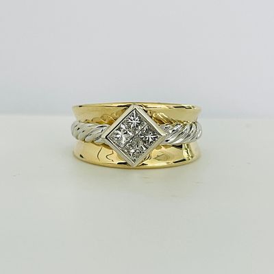 טבעת 4 יהלומים פרינסס טבעיים 0.50 קראט צבע F ניקיון VS זהב 14K צהוב מוקפת בצמה זהב לבן מק"ט 543. 