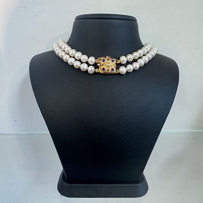 שרשרת פנינים טבעיות כפולה וסוגר משובץ ב 0.45 קראט אבני ספיר כחולות זהב 18K צהוב מק"ט 334. שרשרת 