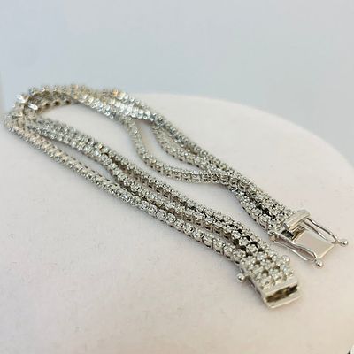 שלושה צמידי טניס מחוברים זהב לבן 18K משובץ 3.00 קראט יהלומים טבעיים צבע F נקיון VS מק"ט 58. שלושה 