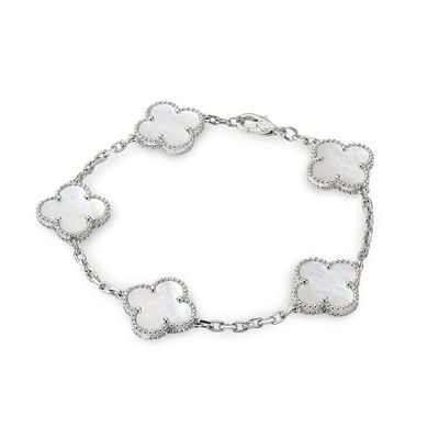 צמיד תלתנים זהב 18K לבן מק"ט 836. צמיד תלתנים זהב 18K לבןאורך הצמיד 18 ס״ממשקל 10.90 גרם