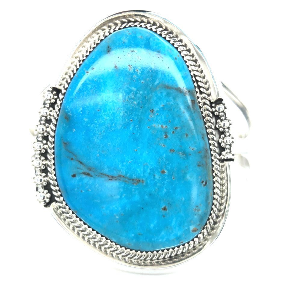 Lot 158: Large Oval Kingman Turquoise Cuff
