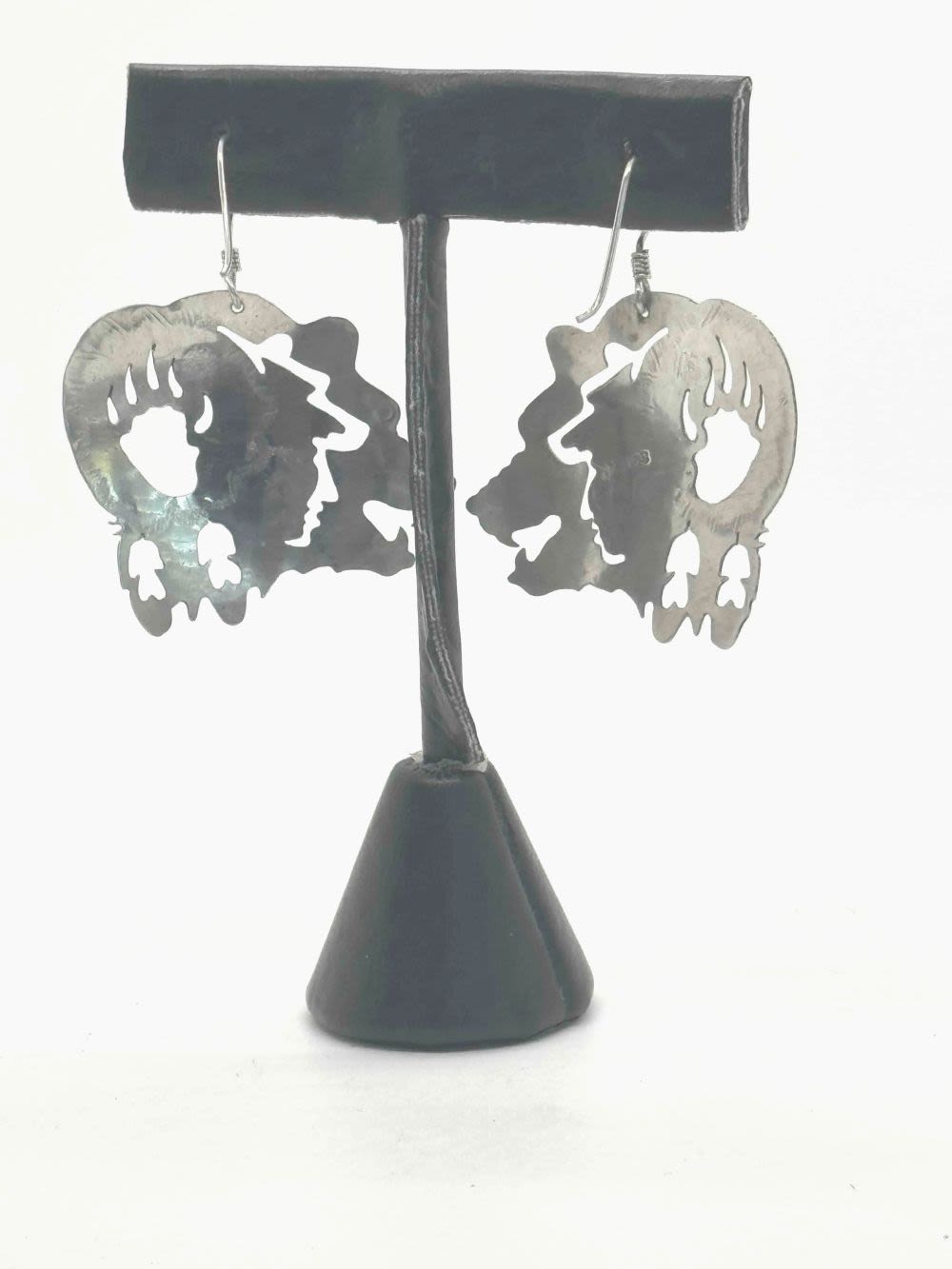 Lot 173: Navajo Bear Earrings with Sleeping Beauty Stone
