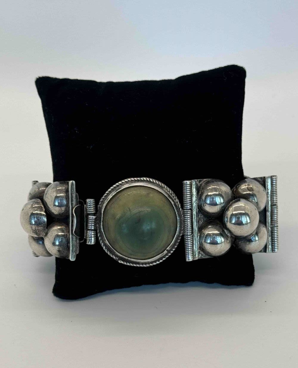 Lot 175: Vintage 1950 Sterling Silver Turquoise Bracelet