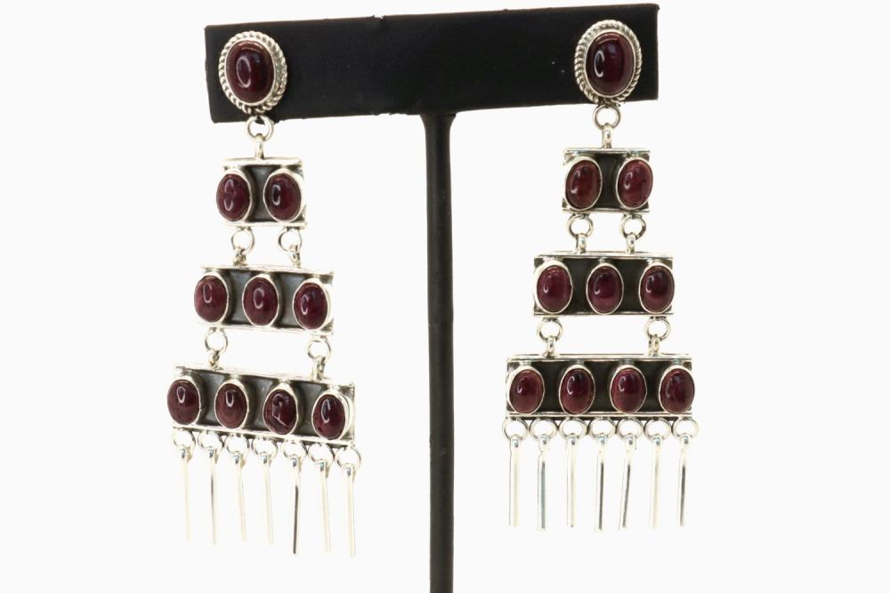 Lot 7: Beautiful Tiered Purple Spiny Oyster Post Earrings