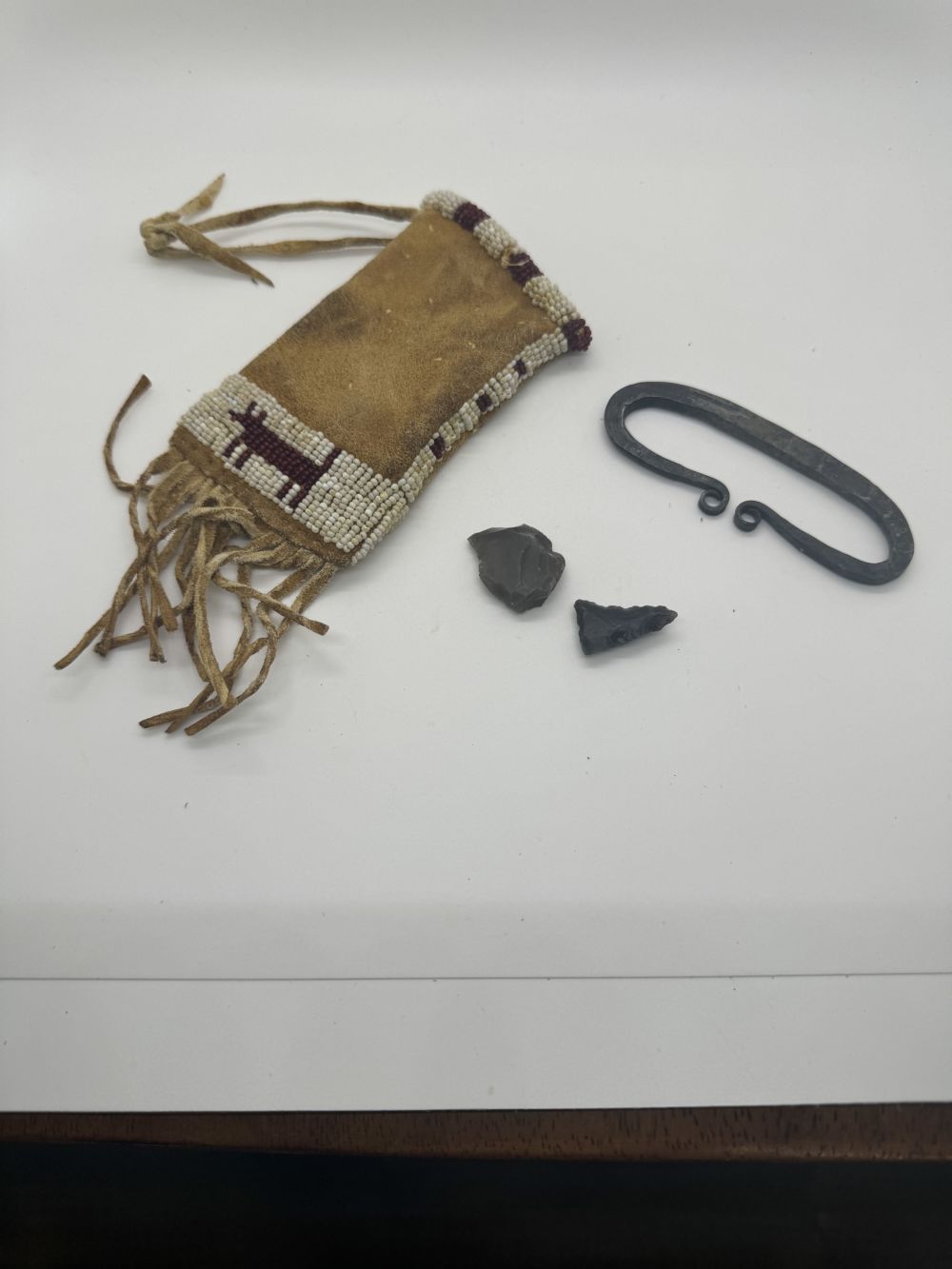 Lot 33: Circa 1800 Striker & Flint In Beaded Pouch