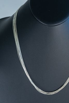 Elegant Liquid Silver Necklace. Native American Navajo elegant sterling liquid silver (10) 