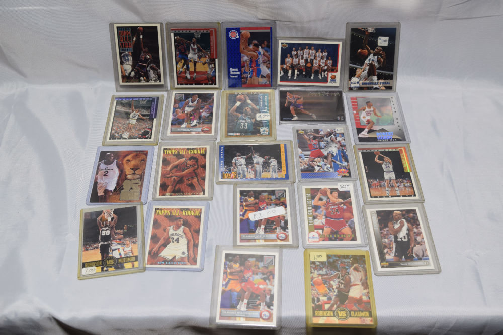 Lot 279: 1992-93 BASKETBALL CARDS MISC