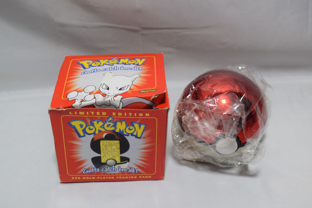 Lot 336: POKEMON-MEWTWO