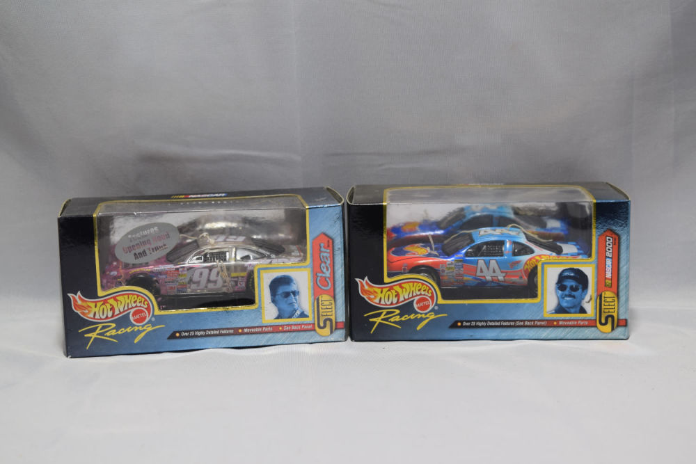 Lot 401: LOT OF 2 SELECT CLEAR STOCK CAR HOTWHEELS