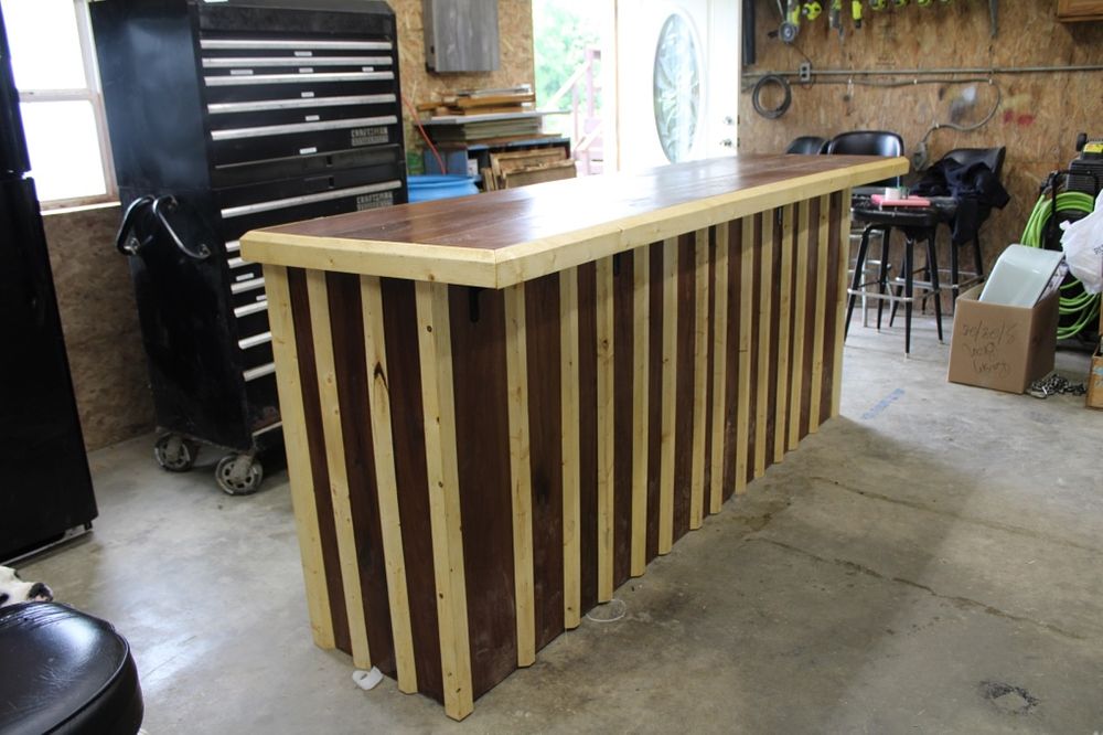 Lot 171: LARGE BAR FOR SHOP 8FTX29WX43TALL