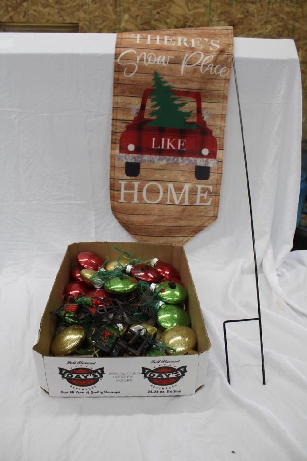 Lot 212: CHRISTMAS FLAG AND ORNAMENTS