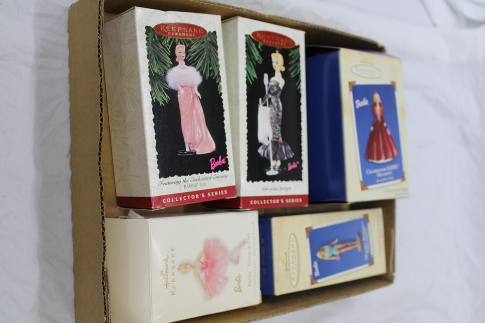 Lot 215: CHRISTMAS DOLL ORNAMENTS