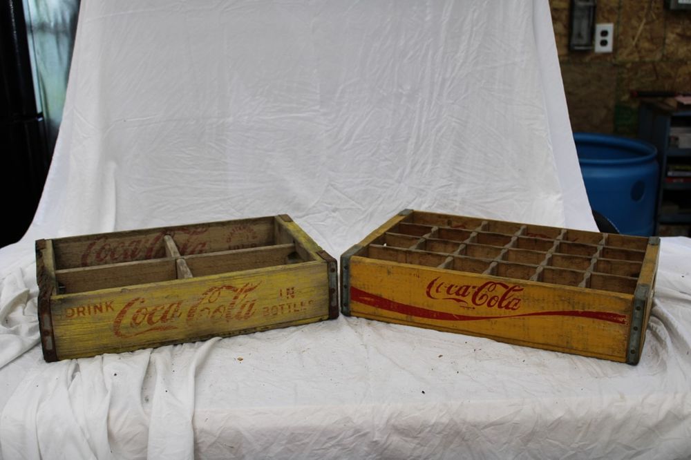 Lot 289: COCA COLA ADVERTISING CRATES