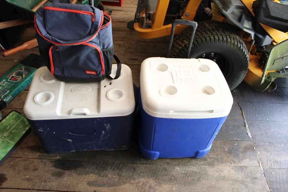 Lot 342: 3 COOLERS
