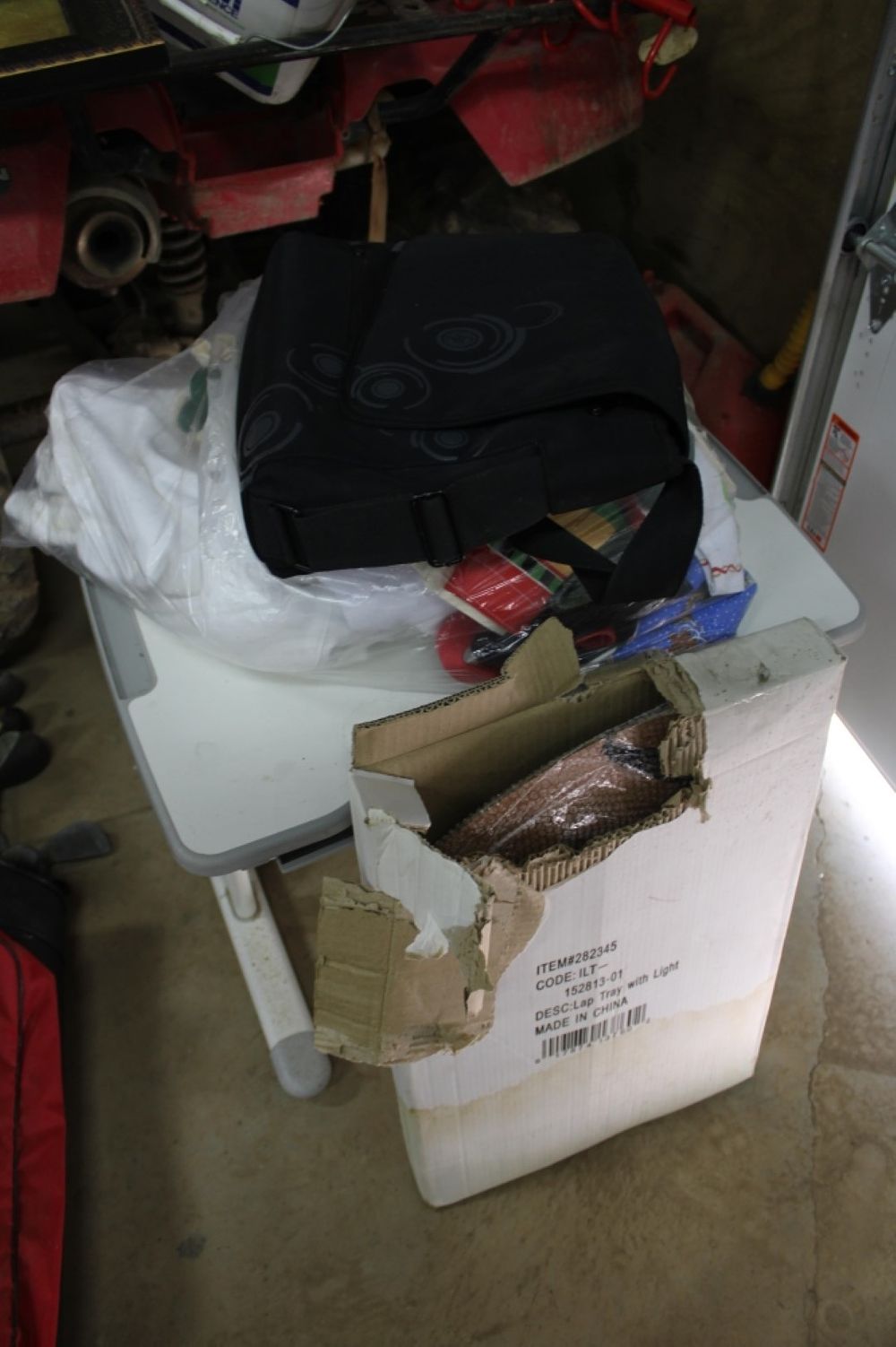 Lot 174: DESK AND LIGHT UP TRAY DESK NEW