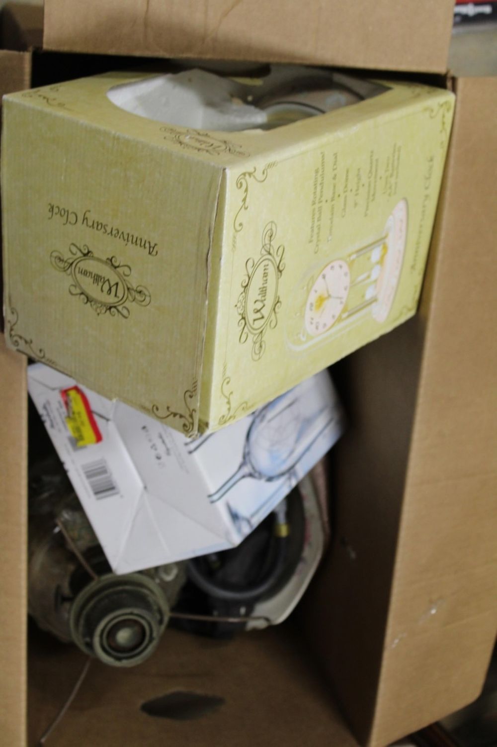 Lot 184: CLOCK, GLASSES, MORE