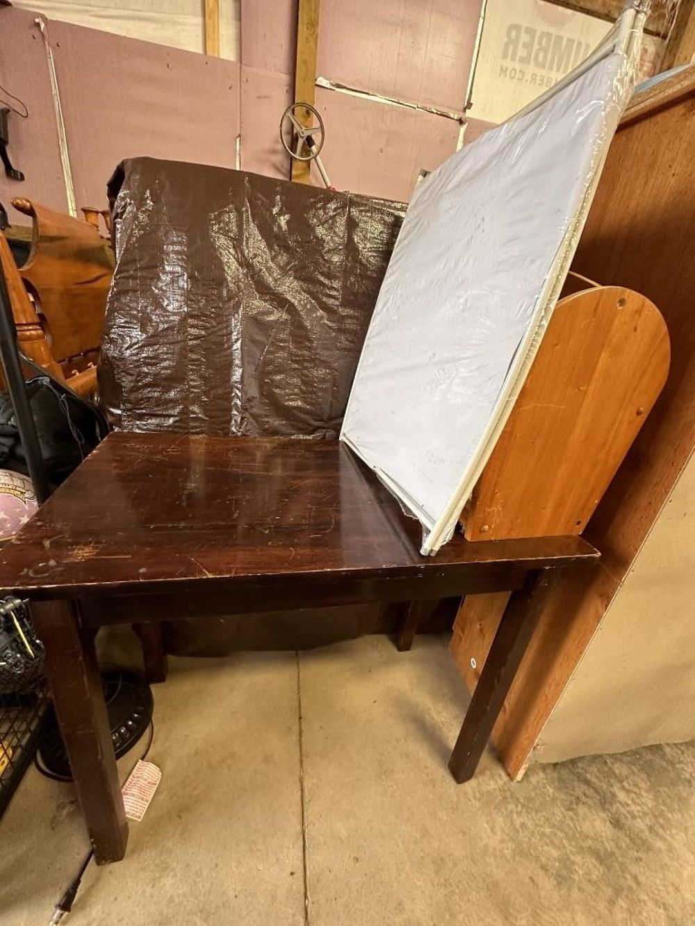 Lot 208: WOODEN DESK AND CONTENTS ON TOP-MAGAZINE HOLDER