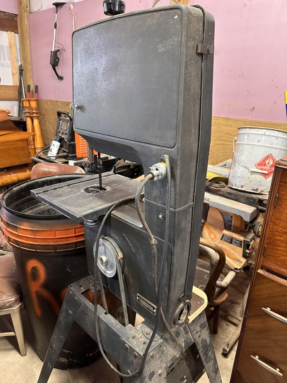 Lot 217: BAND SAW