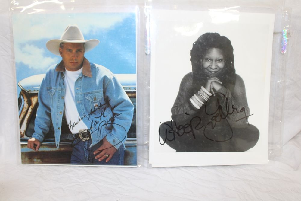 Lot 106F: AUTOGRAPH PICTURES