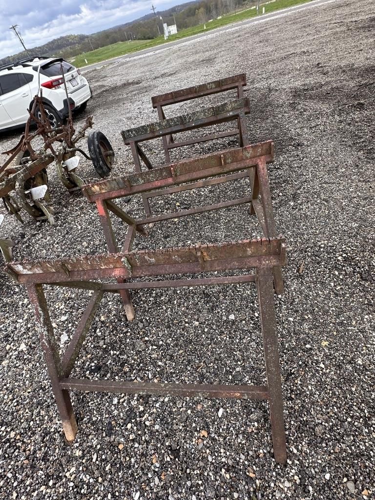 Lot 214: METAL STANDS