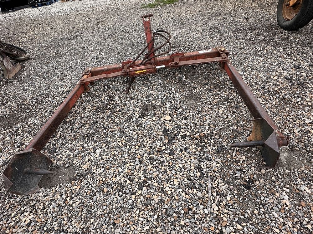 Lot 216: BALE UNROLLER ATTACHMENT