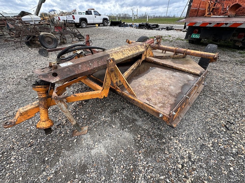 Lot 217: BRUSH HOG