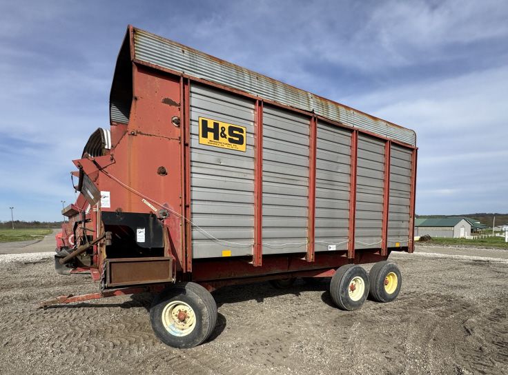 Lot 279: H&S 501 SILAGE WAGON